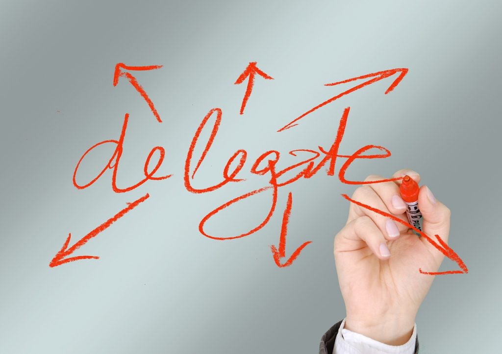 g5887df2a6afd50adbb28e3d3f84316a91200d3ddcabe2e8dd939b5f89b113835020070fbeb2261cf937199f932aa3dd1e6b96d92d5c539883da43edd7abe8858_1280-1971230 delegate, woman, businesswoman, man, businessman, hand, write, note, memory, memo, instruct, empower, transfer, hire, pass it on, entitle, professions, dealing with, be stallen, entrust, to distribute, arrows, writing, marker, pen, delegate, delegate, delegate, delegate, delegate, empower